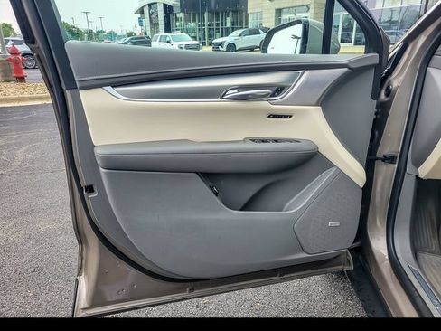 Certified 2023 Cadillac XT5 Premium Luxury AWD/4WD image 26