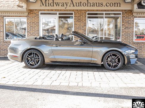 Used 2018 Ford Mustang Premium w/ Equipment Group 201A image 9