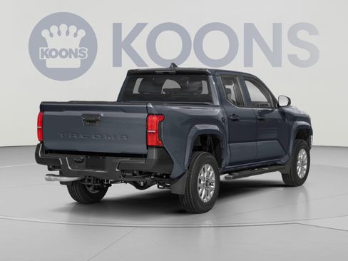 Used 2025 Toyota Tacoma TRD Off-Road w/ TRD Off Road Upgrade Package AWD/4WD image 2
