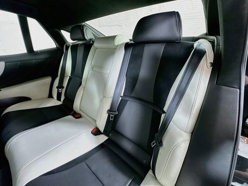 Certified 2025 Lexus LS 500 F Sport AWD/4WD image 23
