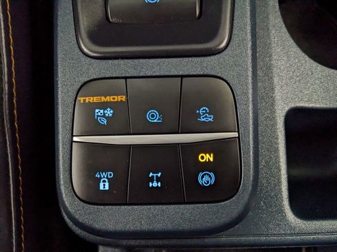 Certified 2023 Ford Maverick Tremor w/ Tremor Off-Road Package AWD/4WD image 10