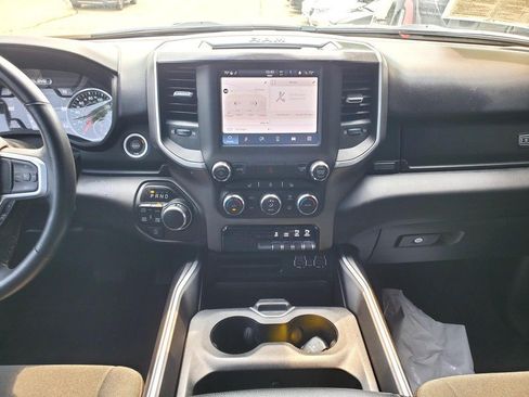 Used 2023 RAM 1500 Big Horn AWD/4WD image 9