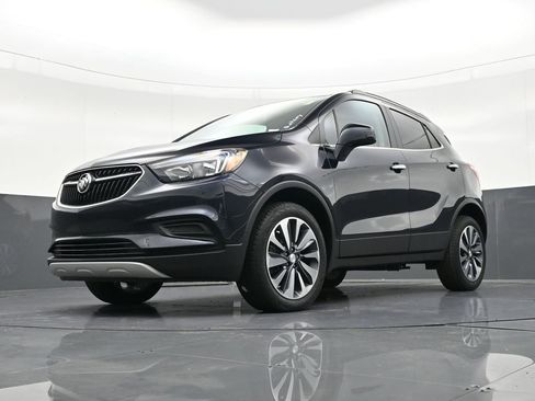 Used 2022 Buick Encore Preferred w/ Safety Package image 24