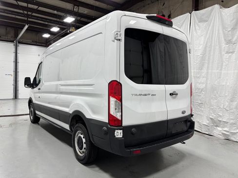 Used 2024 Ford Transit 250 148 Medium Roof w/ Load Area Protection Package RWD image 5