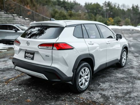 Certified 2023 Toyota Corolla Cross L image 6