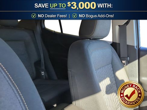 Used 2018 Chevrolet Equinox LT image 23