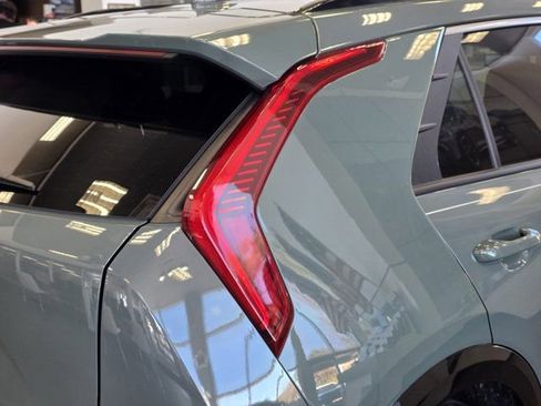 New 2025 Kia Niro Wind w/ Wind Preserve Package image 28