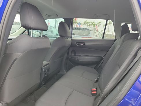 Used 2023 Toyota Corolla Cross LE FWD image 18