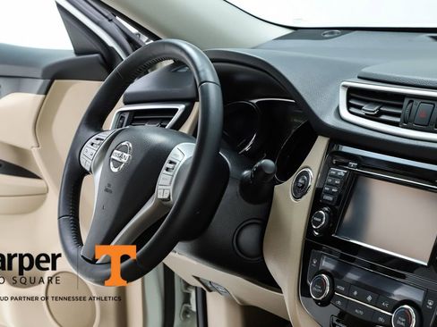 Used 2016 Nissan Rogue SL image 74