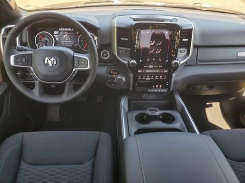 New 2026 RAM 1500 4x4 Crew Cab image 25