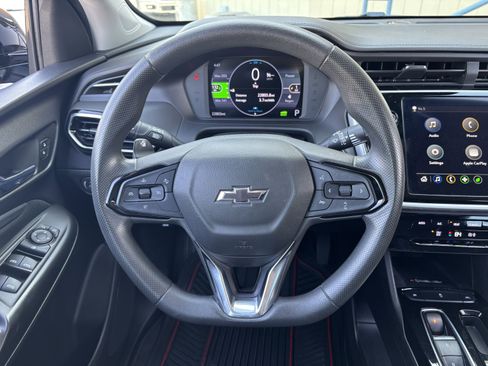 Used 2023 Chevrolet Bolt EUV LT w/ Driver Confidence Package FWD image 13