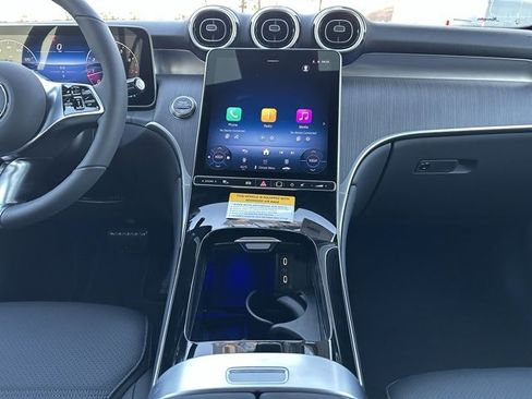 New 2026 Mercedes-Benz GLC 300 4MATIC image 14