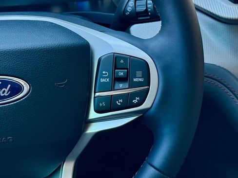 New 2026 Ford Explorer Active w/ Active Comfort Package image 13