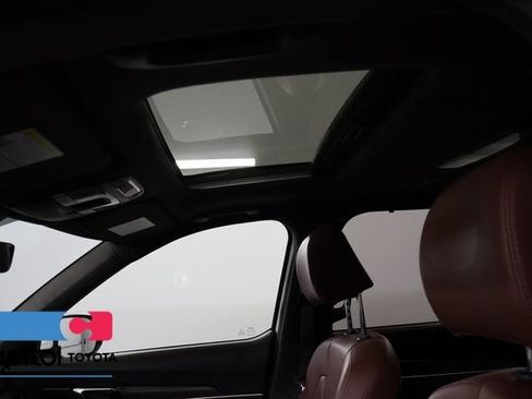 Used 2024 Kia Telluride SX Prestige AWD/4WD image 12