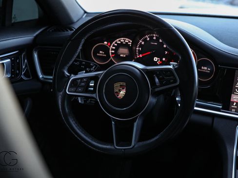 Used 2018 Porsche Panamera 4 AWD/4WD image 14