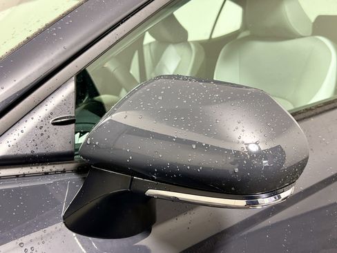 New 2026 Toyota Camry SE image 12