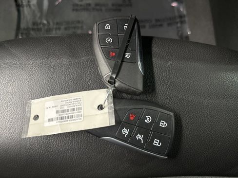 Used 2022 Chevrolet Tahoe Z71 w/ Luxury Package image 42