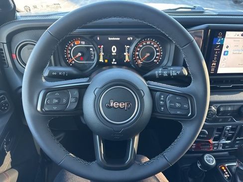 New 2026 Jeep Wrangler Unlimited Rubicon image 18