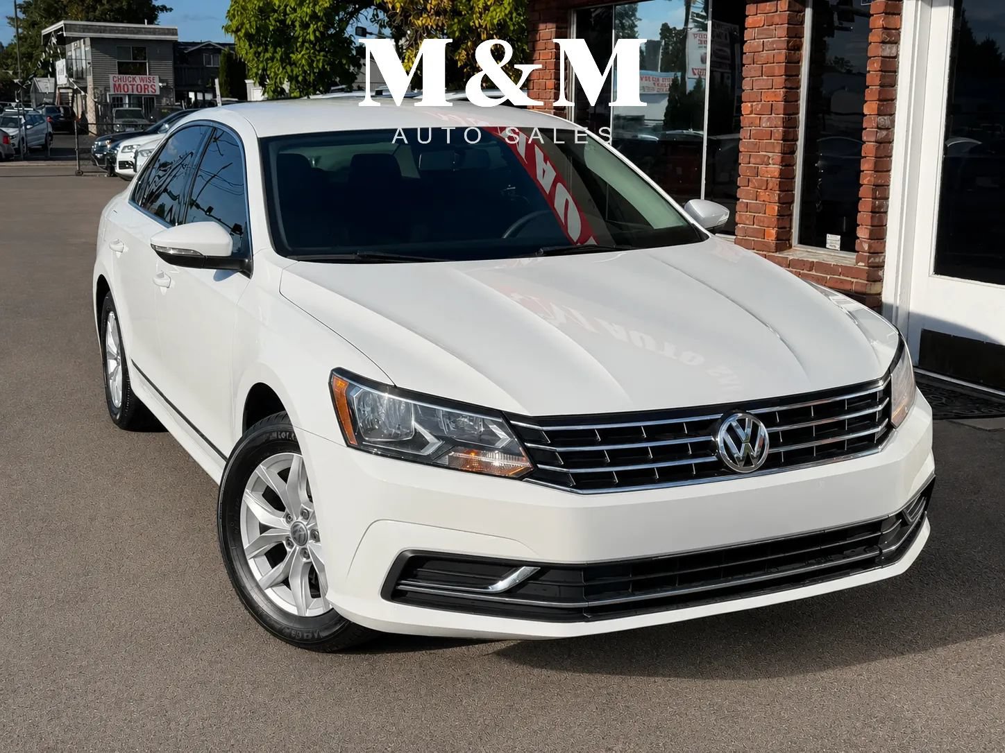 Used 2016 Volkswagen Passat 1.8T S FWD image 1