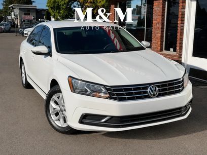 Used 2016 Volkswagen Passat 1.8T S