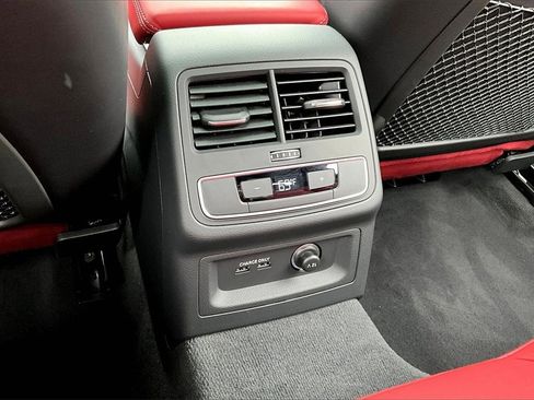 Used 2023 Audi S4 Premium Plus image 10