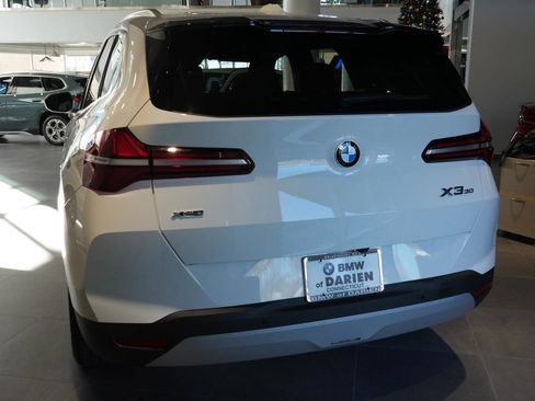 Used 2026 BMW X3 xDrive30i w/ Premium Package AWD/4WD image 12