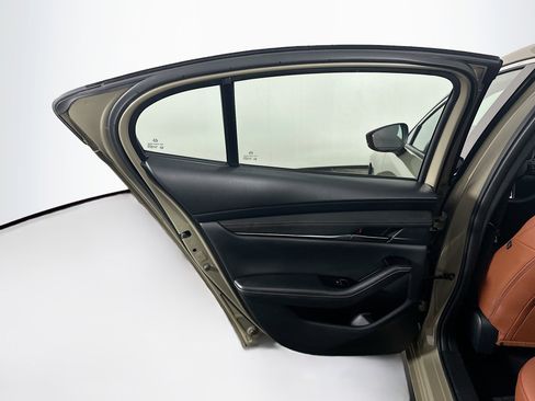 Used 2024 MAZDA MAZDA3 s image 28