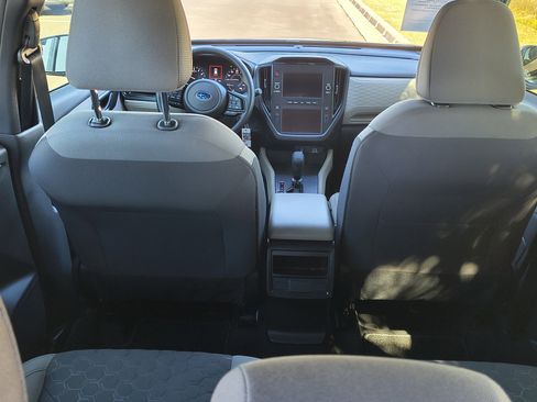 Used 2025 Subaru Forester image 17