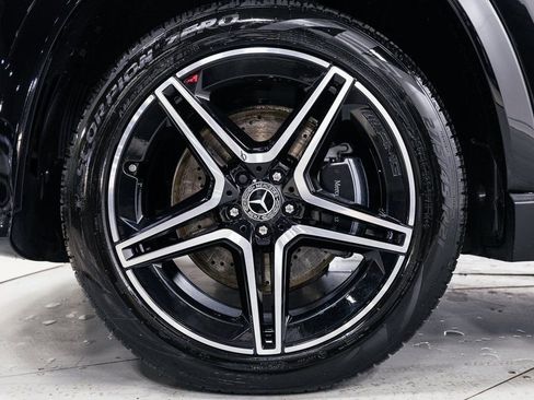 Certified 2026 Mercedes-Benz GLS 450 GLS 450 image 41