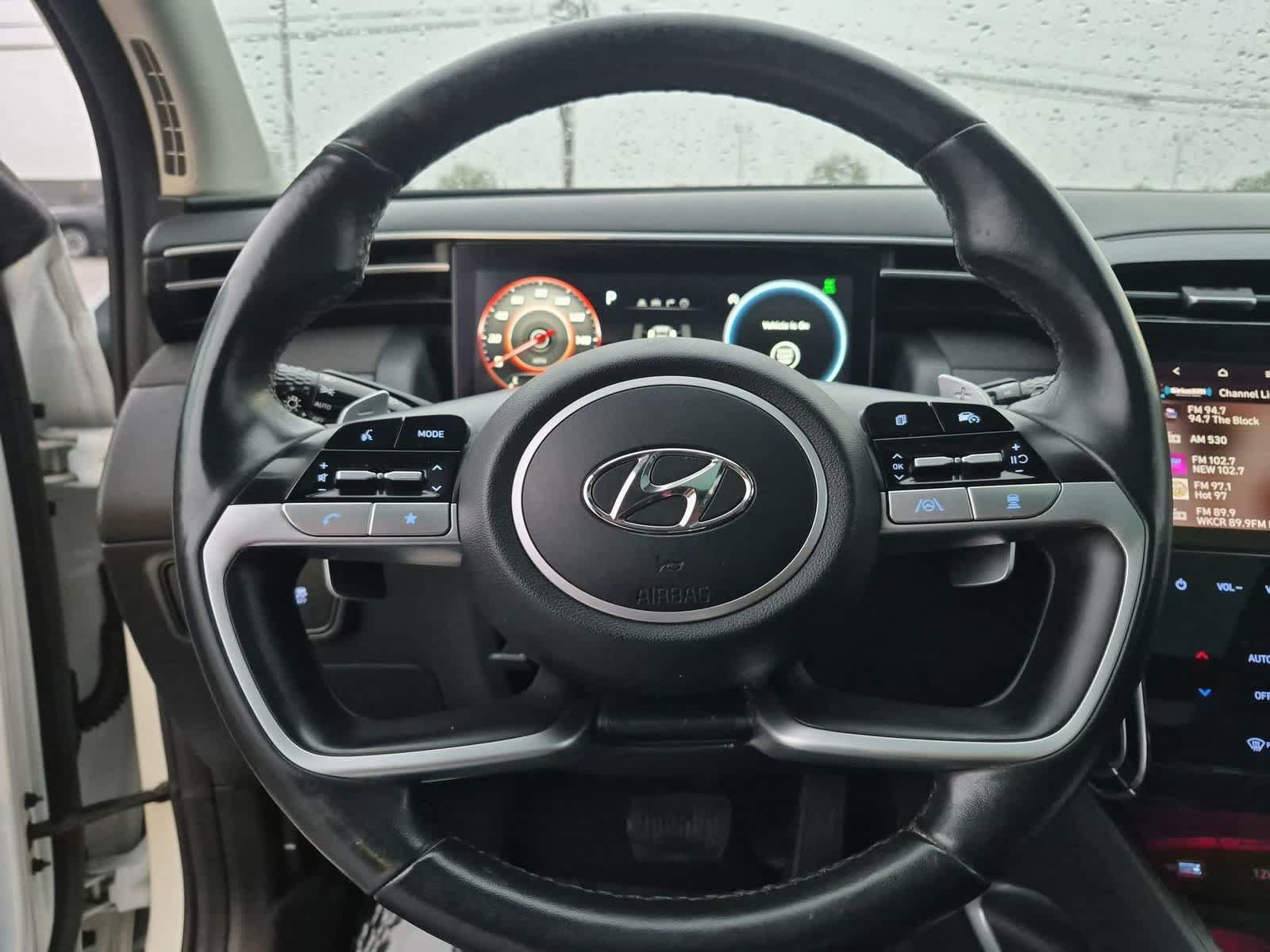 Used 2022 Hyundai Tucson Limited AWD/4WD image 16