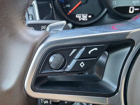 Used 2016 Porsche Macan S AWD/4WD image 19