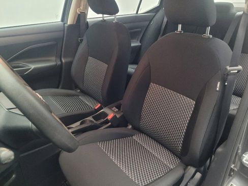 Used 2024 Nissan Versa S w/ S Plus Package image 17