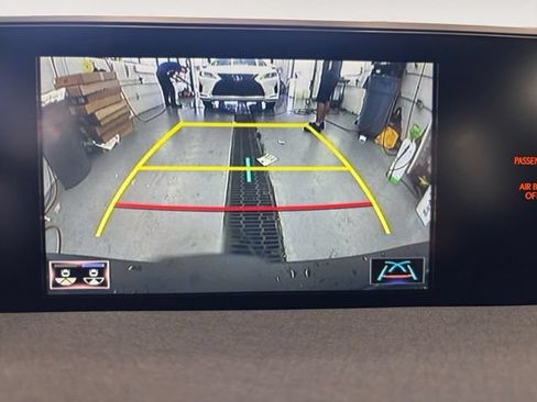 Used 2022 Lexus UX 250h w/ Premium Package AWD/4WD image 19