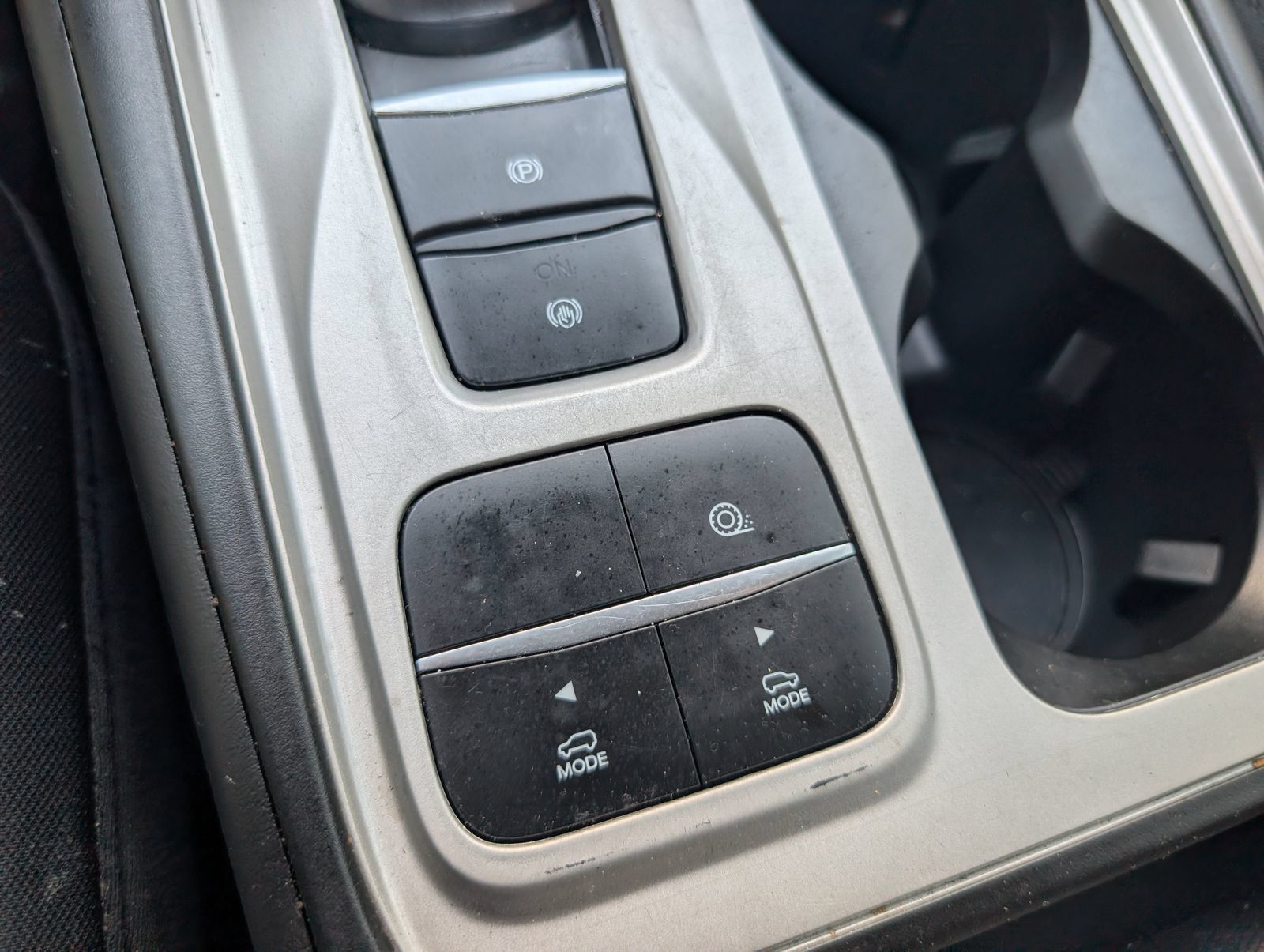 Used 2023 Ford Explorer XLT RWD image 21