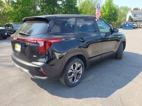 Certified 2024 Kia Seltos LX AWD/4WD image 5