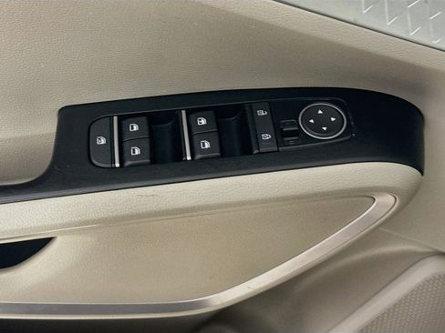 Used 2024 Kia Soul LX FWD image 20