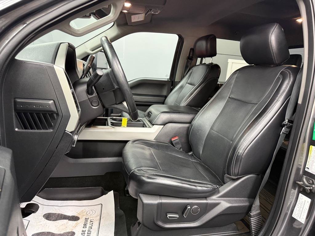 Used 2019 Ford F350 Lariat w/ Lariat Ultimate Package AWD/4WD image 16
