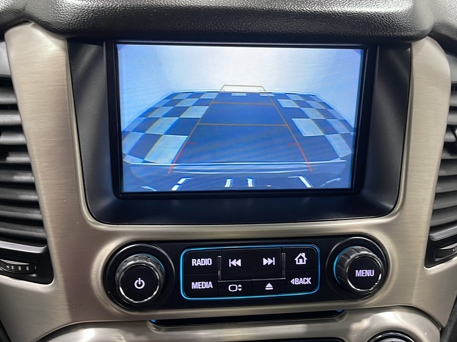 Used 2020 GMC Yukon Denali w/ Denali Premium Package AWD/4WD image 9