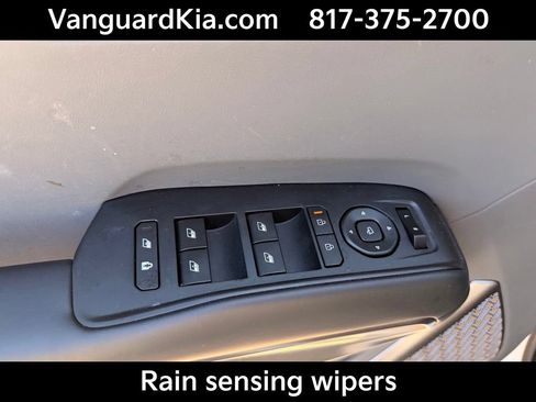 Certified 2024 Kia EV9 Light Long Range RWD image 18