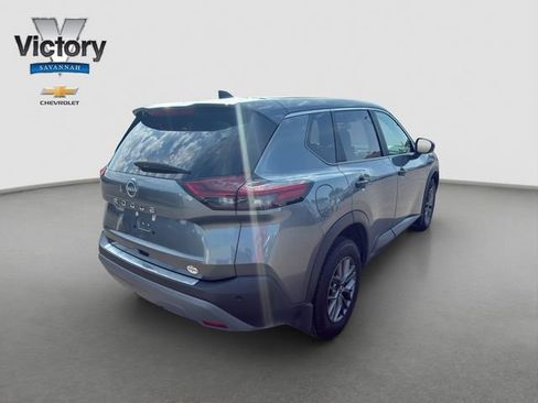 Used 2023 Nissan Rogue S FWD image 7
