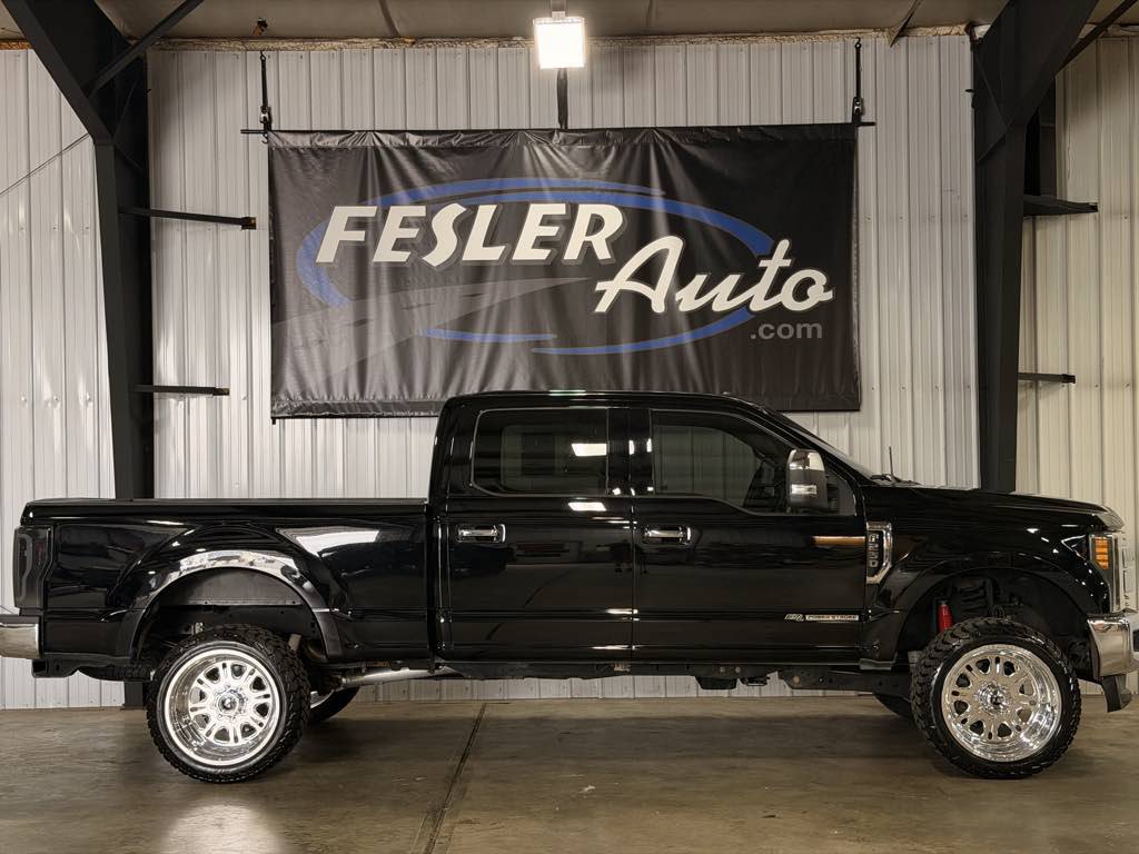 Used 2017 Ford F250 Lariat w/ Chrome Package AWD/4WD image 41