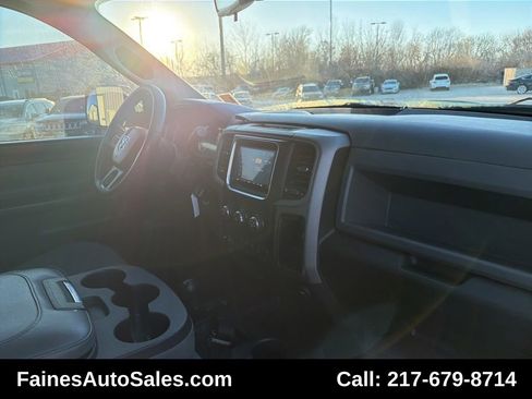 Used 2016 RAM 2500 Tradesman w/ Chrome Appearance Group image 95