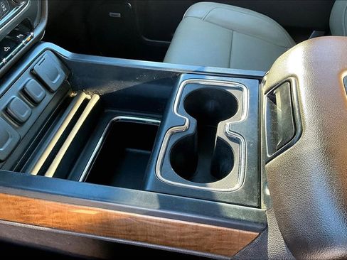 Used 2017 Chevrolet Silverado 1500 LTZ w/ Sport Package image 18