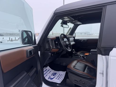 Certified 2024 Ford Bronco Outer Banks image 18