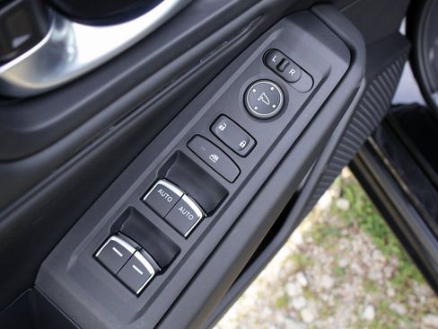 New 2025 Honda Accord EX-L image 14