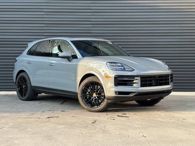 Certified 2026 Porsche Cayenne AWD/4WD image 9
