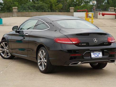 Used 2017 Mercedes-Benz C 300 4MATIC Coupe image 4