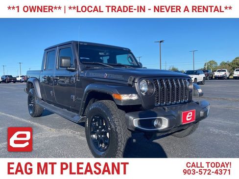 Used 2023 Jeep Gladiator Sport image 1