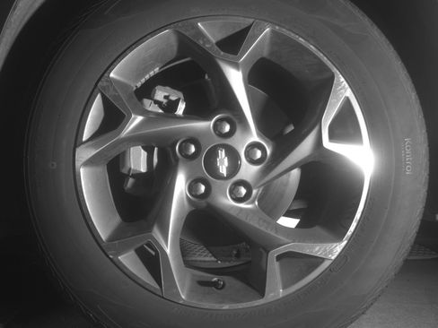 Used 2025 Chevrolet Trax LT FWD image 12