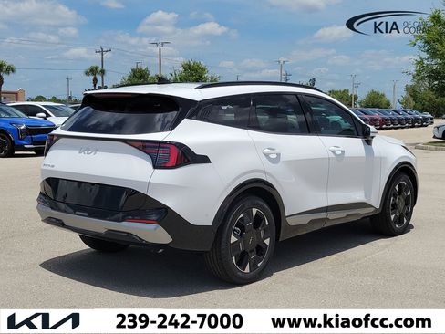 New 2026 Kia Sportage SX FWD image 6